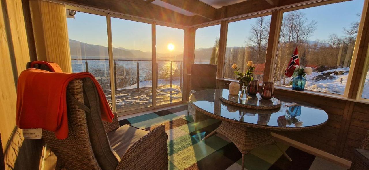 Frydenlund Villa บาเลสตรันด์ ภายนอก รูปภาพ