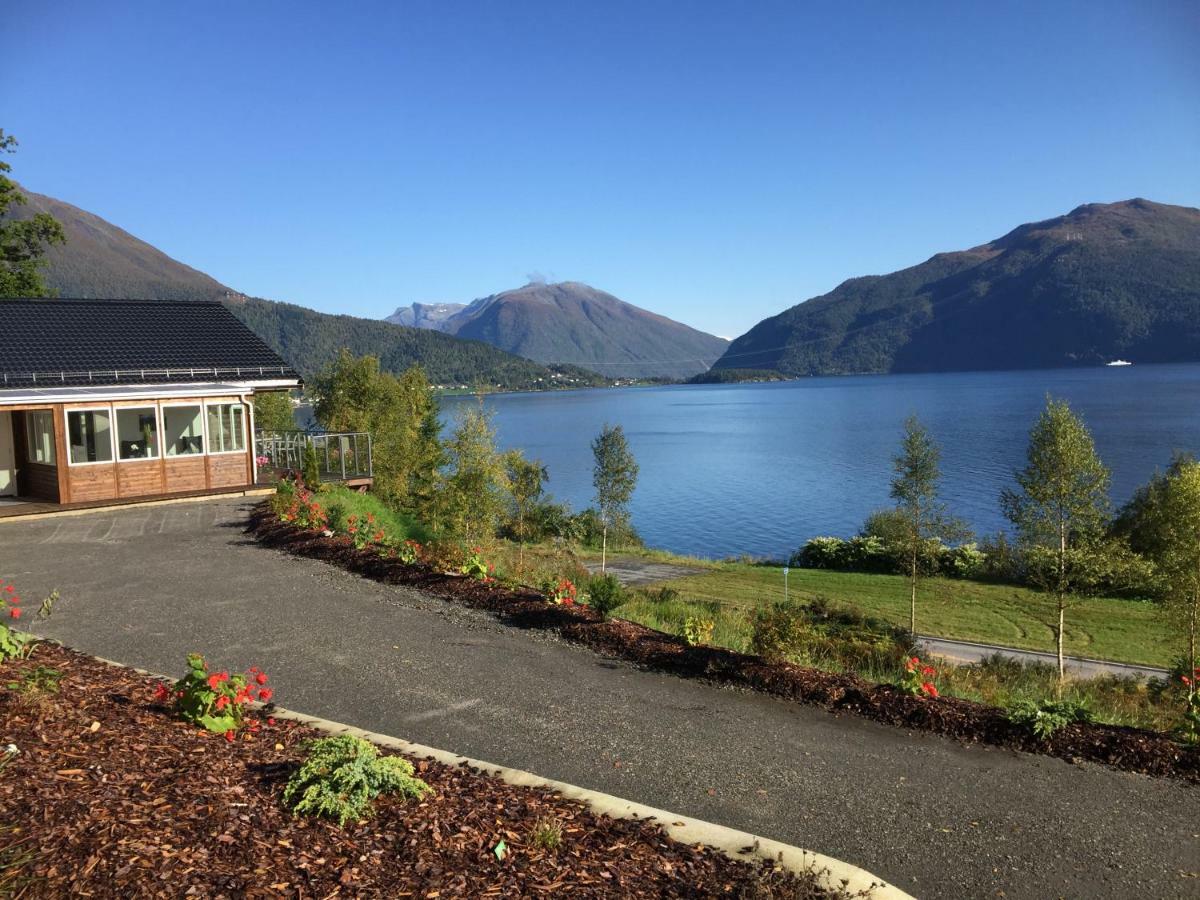 Frydenlund Villa บาเลสตรันด์ ภายนอก รูปภาพ