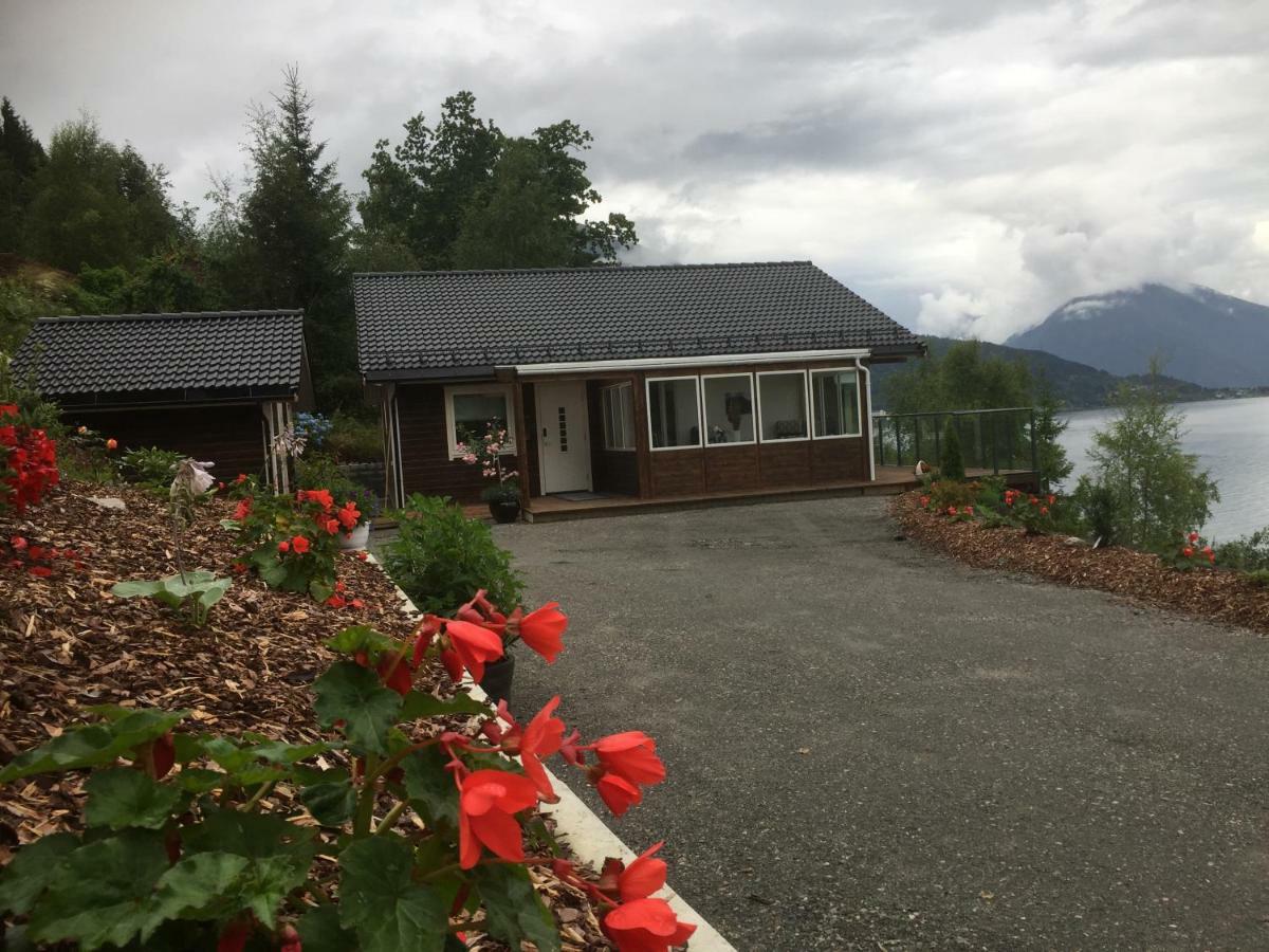 Frydenlund Villa บาเลสตรันด์ ภายนอก รูปภาพ