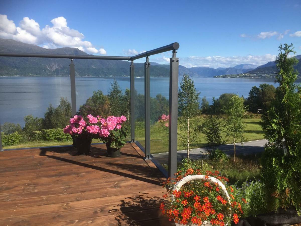 Frydenlund Villa บาเลสตรันด์ ภายนอก รูปภาพ
